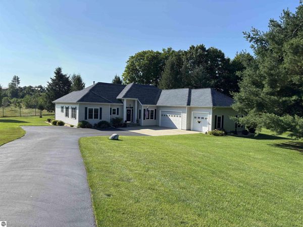 5296 Scofield Trail, Williamsburg, MI 00000