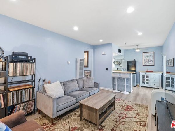 14405 Cerise Avenue, Unit 1, Hawthorne, CA 90250