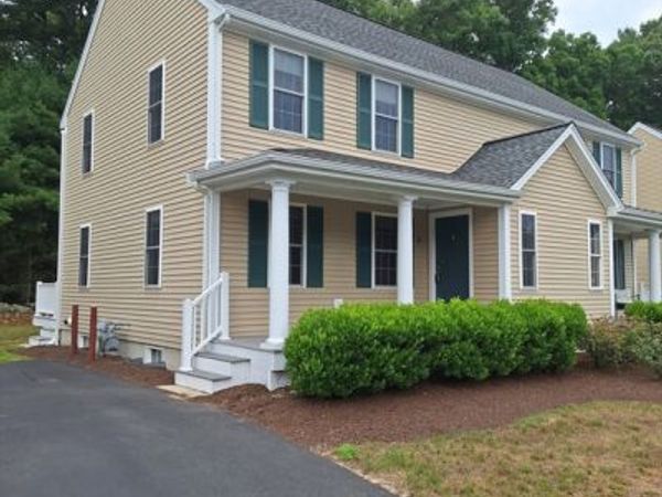 11 Anacki Ln, Unit 11, Bridgewater, MA 02324