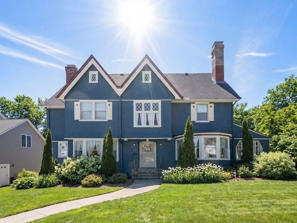 25 Kenwood Ave, Worcester, MA 01605