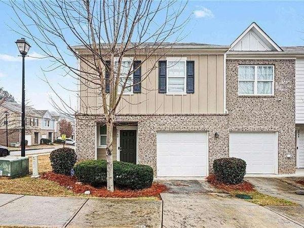 2040 Wildflower Way , Conyers, GA 30012