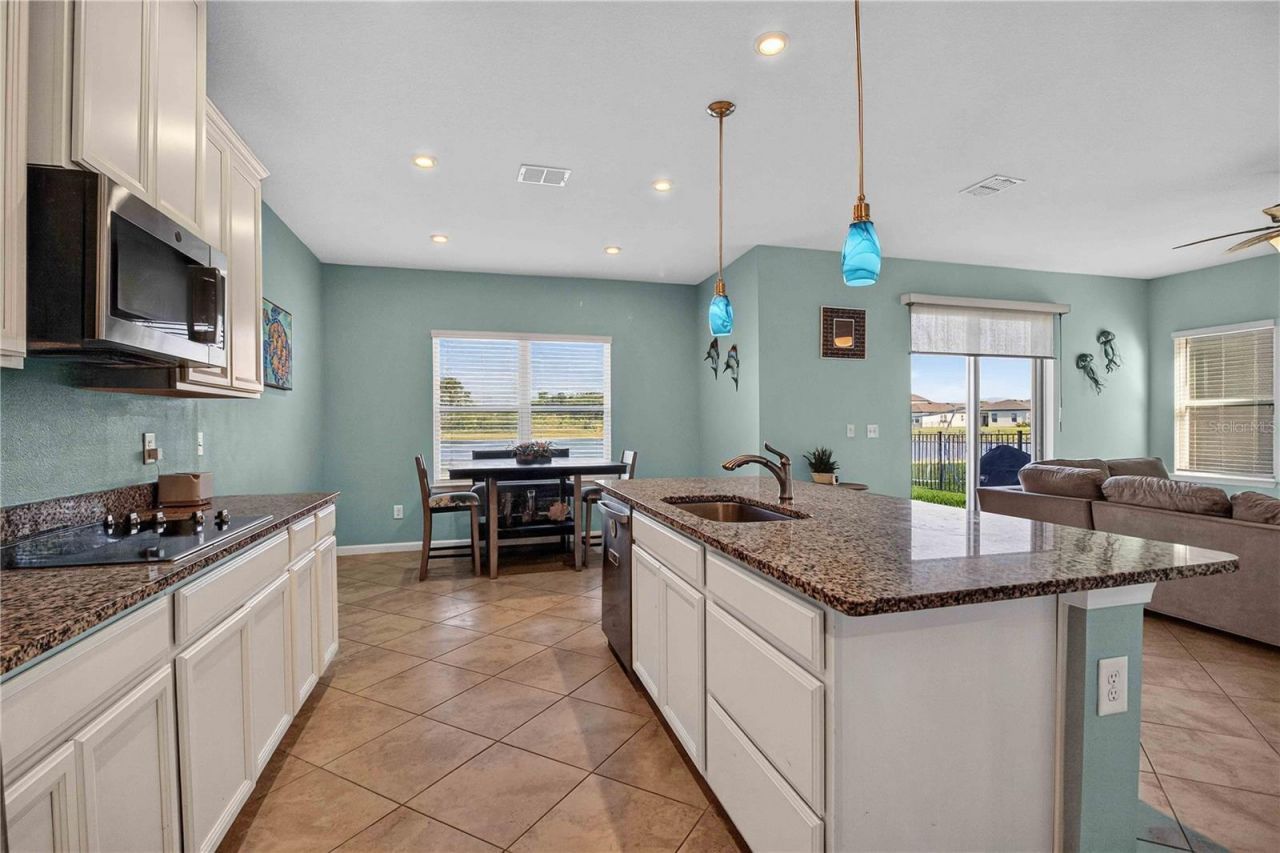 8715 Sunshower Place, Parrish, FL 34219 Photo