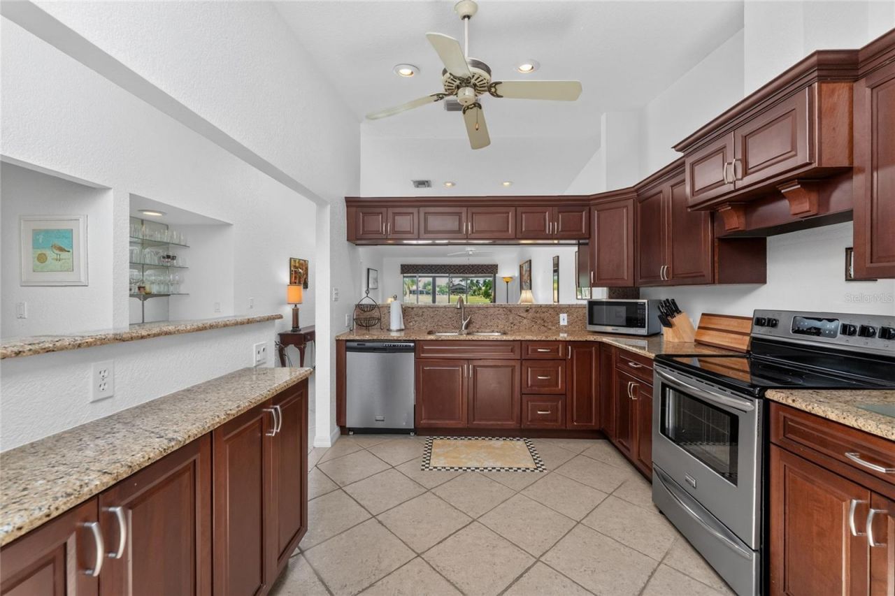1640 Atares Dr. Unit, Unit 9, Punta Gorda, FL 33950 Photo