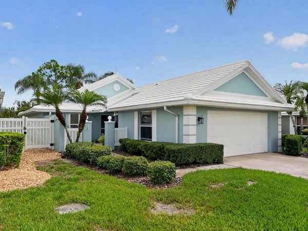 746 HARRINGTON LAKE DRIVE N, Unit 117, VENICE, FL 34293