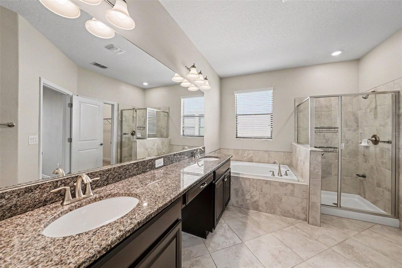 10032 Sage Creek Drive, Sun City Center, FL 33573 Photo