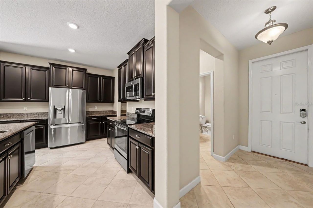 10032 Sage Creek Drive, Sun City Center, FL 33573 Photo