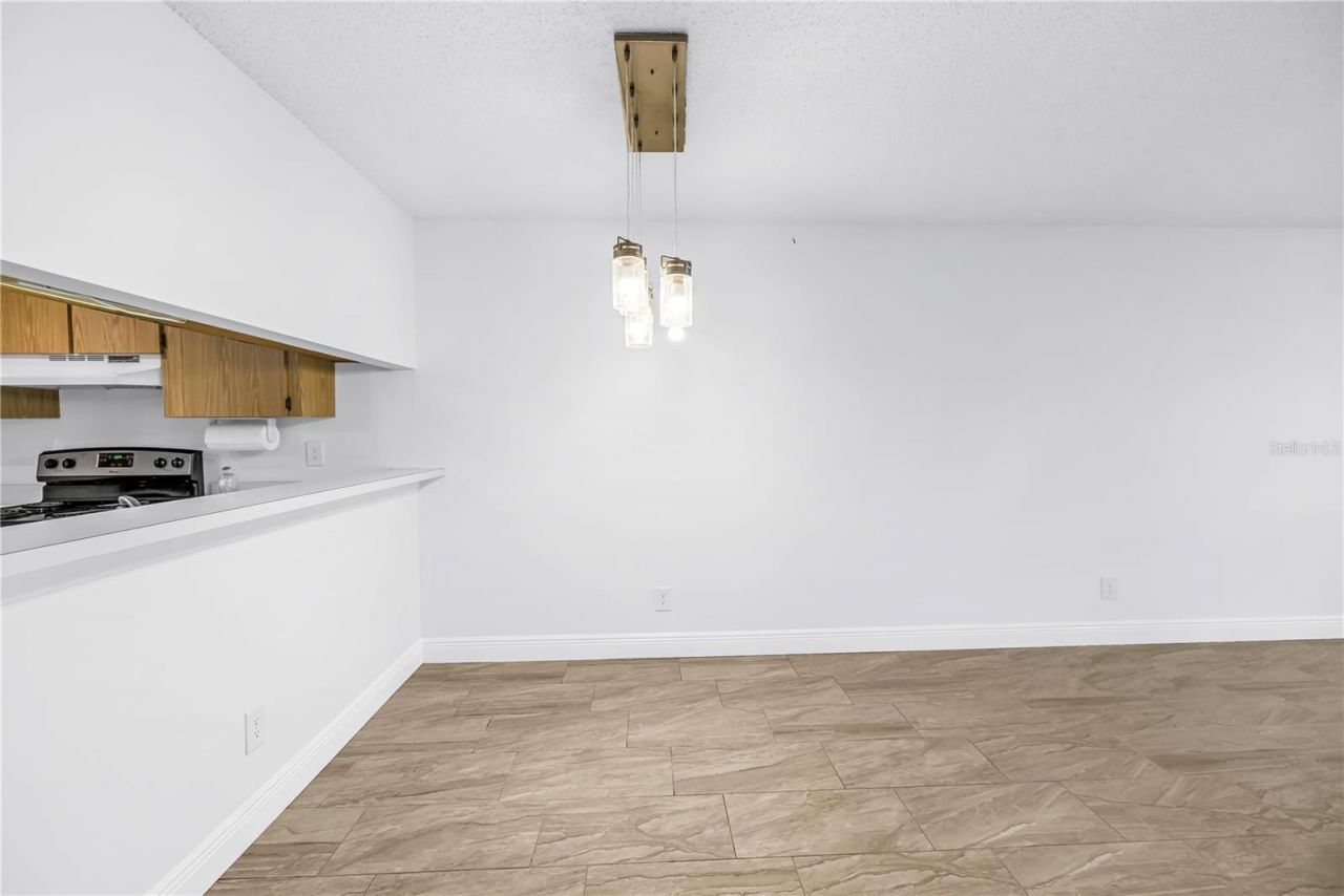 723 83rd Avenue N, Unit 102, Saint Petersburg, FL 33702 Photo