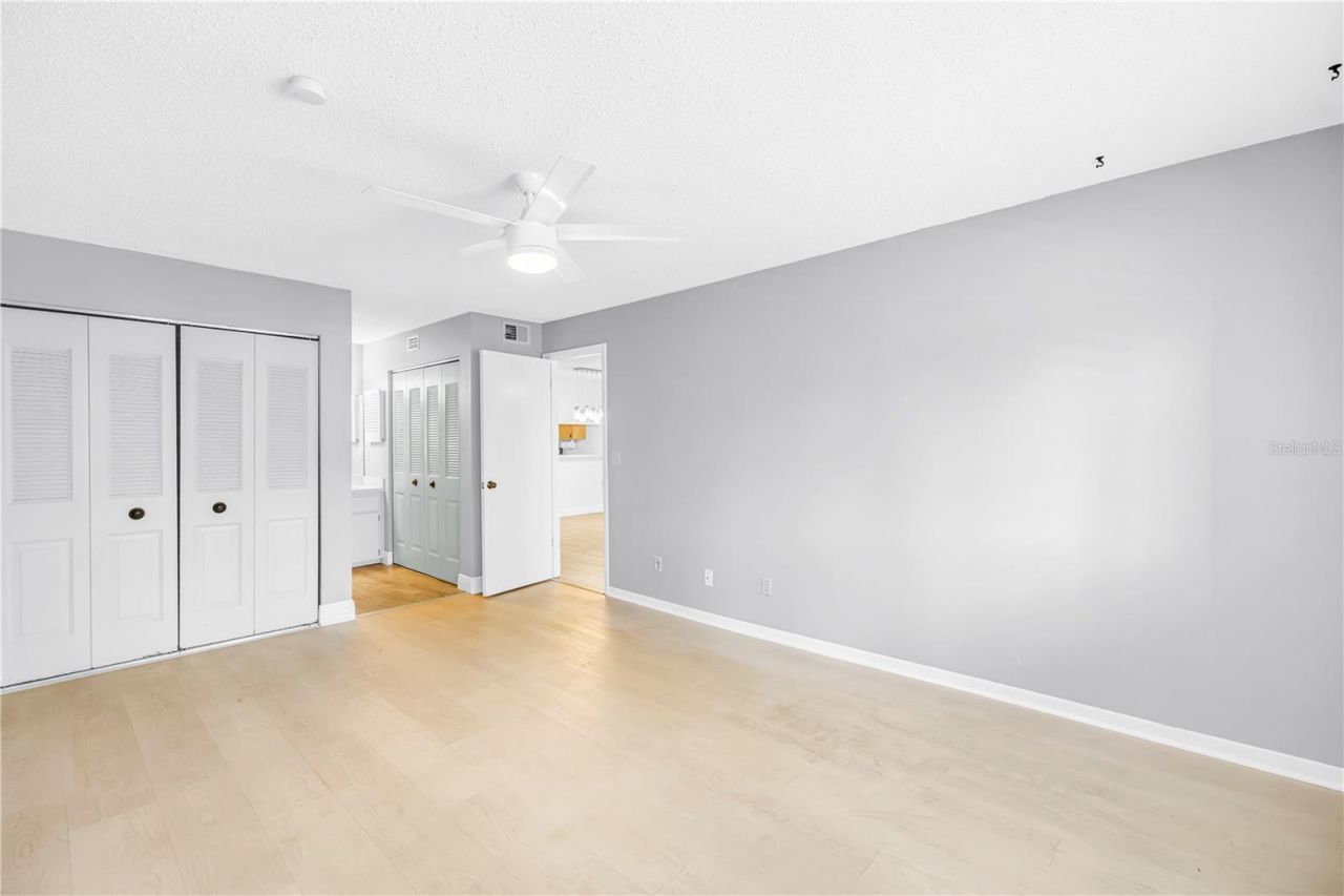 723 83rd Avenue N, Unit 102, Saint Petersburg, FL 33702 Photo