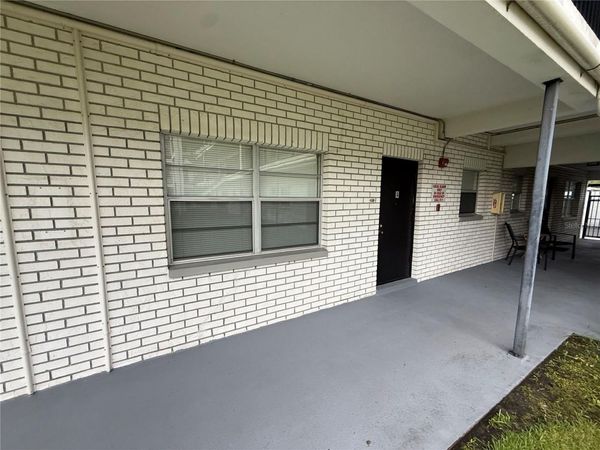4050 4TH STREET N, Unit 112, ST PETERSBURG, FL 33703
