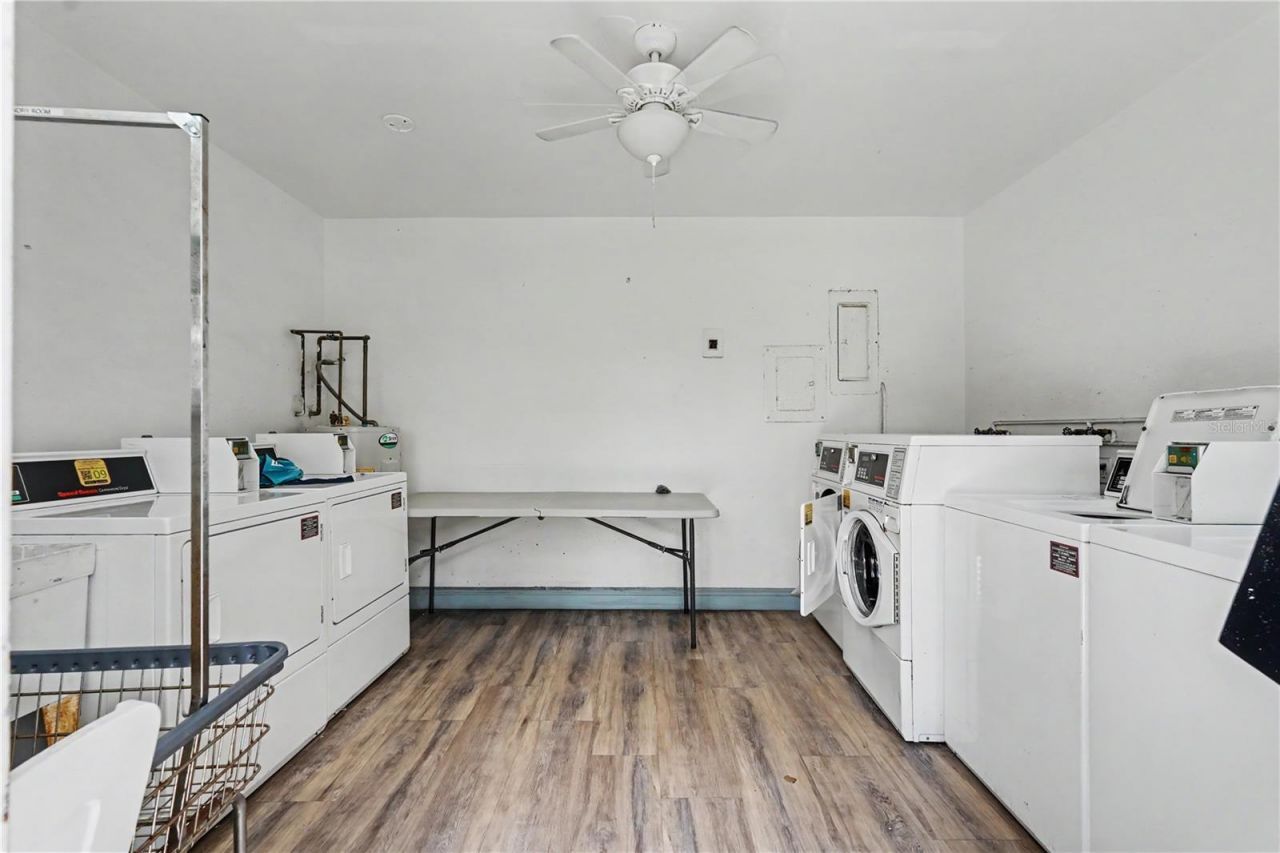 4050 4th Street N, Unit 112, Saint Petersburg, FL 33703 Photo
