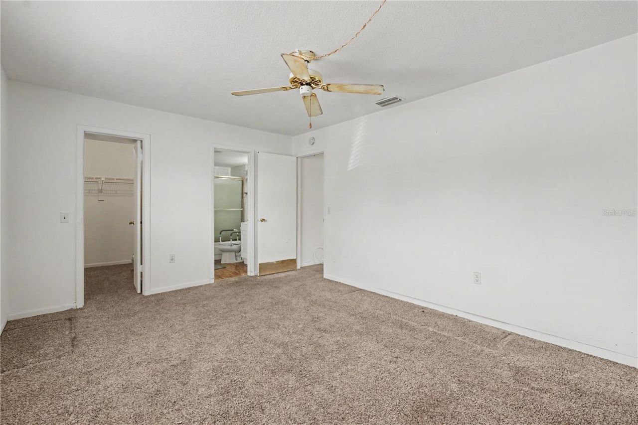 4050 4th Street N, Unit 112, Saint Petersburg, FL 33703 Photo