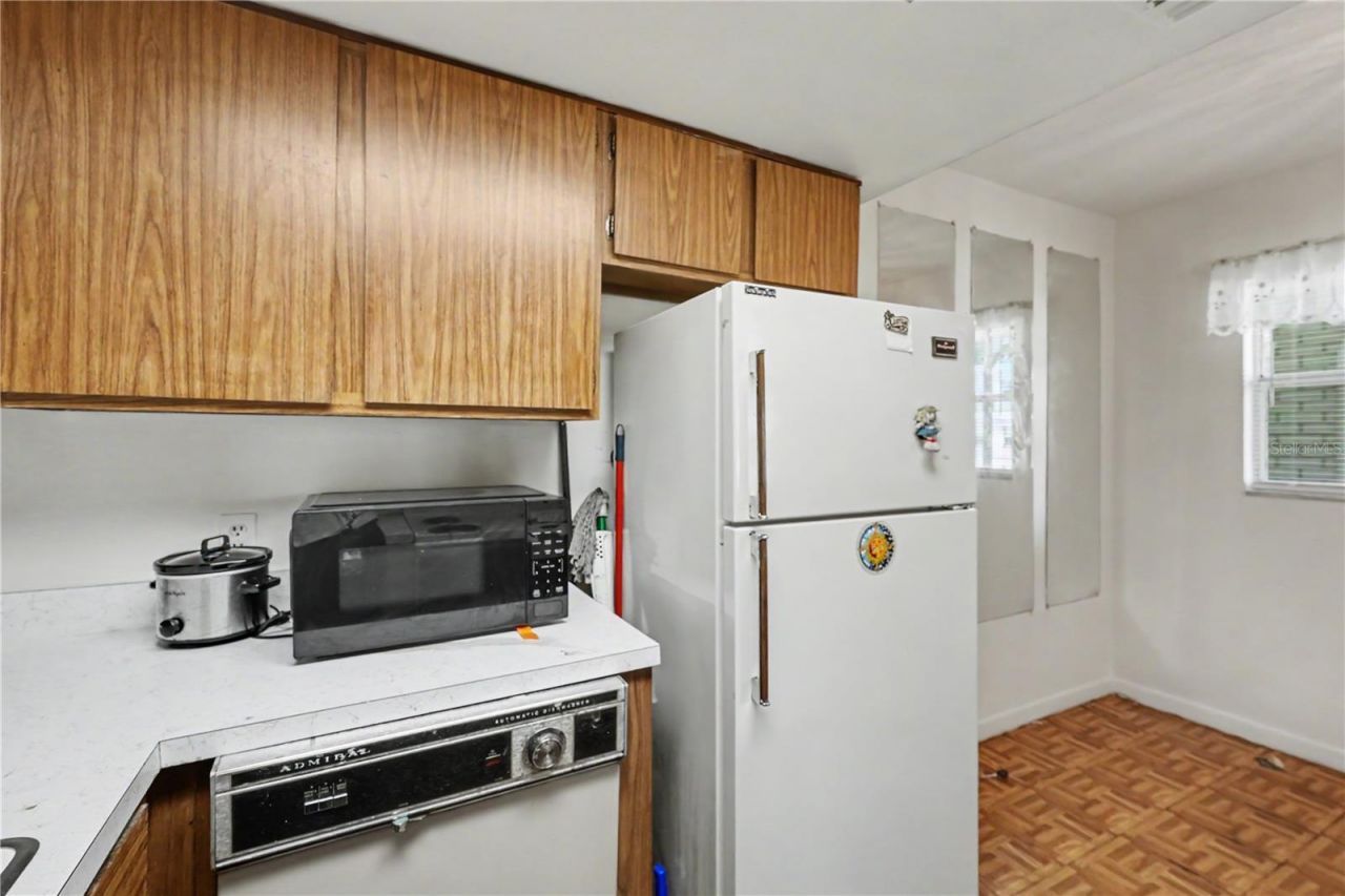4050 4th Street N, Unit 112, Saint Petersburg, FL 33703 Photo