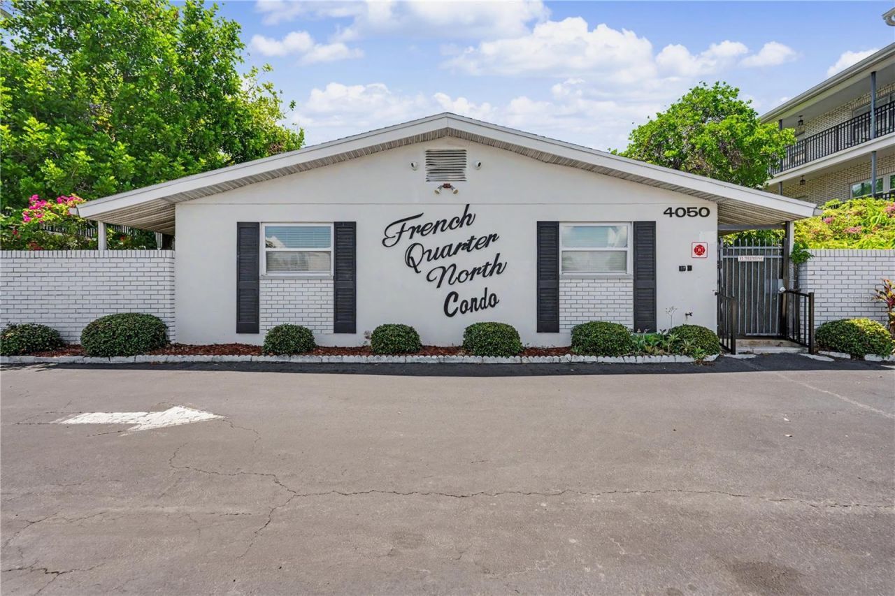 4050 4th Street N, Unit 112, Saint Petersburg, FL 33703 Photo