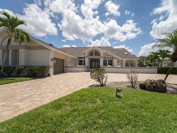 16918 Timberlakes DR, FORT MYERS, FL 33908