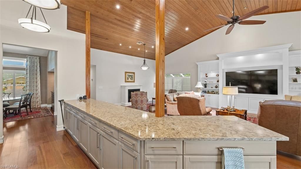 16918 Timberlakes Dr, Fort Myers, FL 33908 Photo