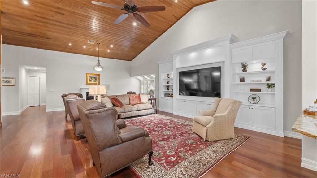 16918 Timberlakes Dr, Fort Myers, FL 33908 Photo