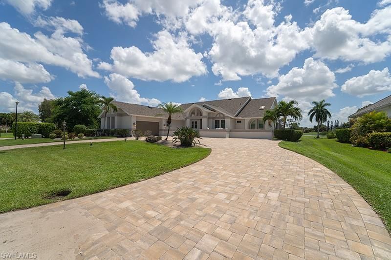 16918 Timberlakes Dr, Fort Myers, FL 33908 Photo