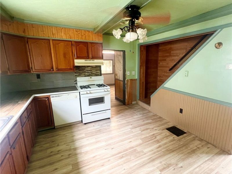 457 Sharp Avenue, Salem, OH 44460 Photo 10