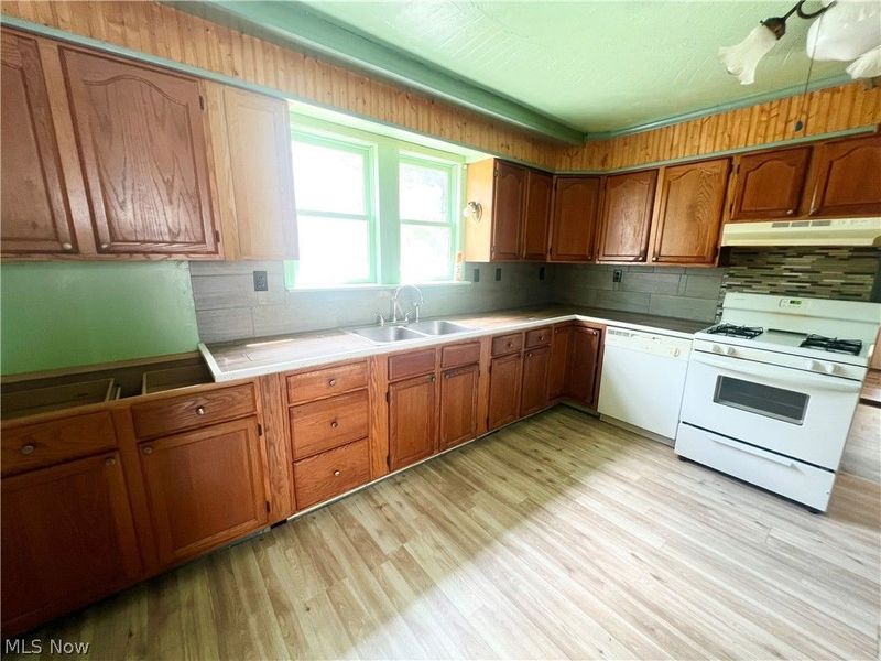 457 Sharp Avenue, Salem, OH 44460 Photo 18