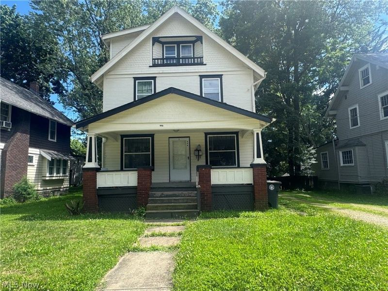 996 Bloomfield Avenue, Akron, OH 44302 Photo 1