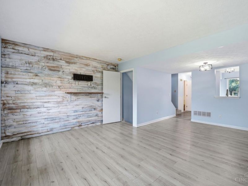 2890 Millbank Row, Deerfield Twp., OH 45039 Photo 12