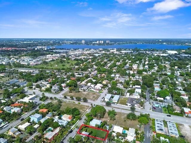 531 31st St , West Palm Beach, FL 33407 Photo