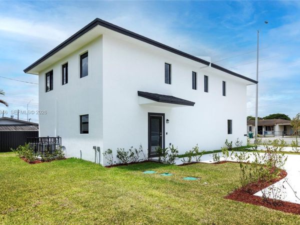 310 NW 6 St , Homestead, FL 33030