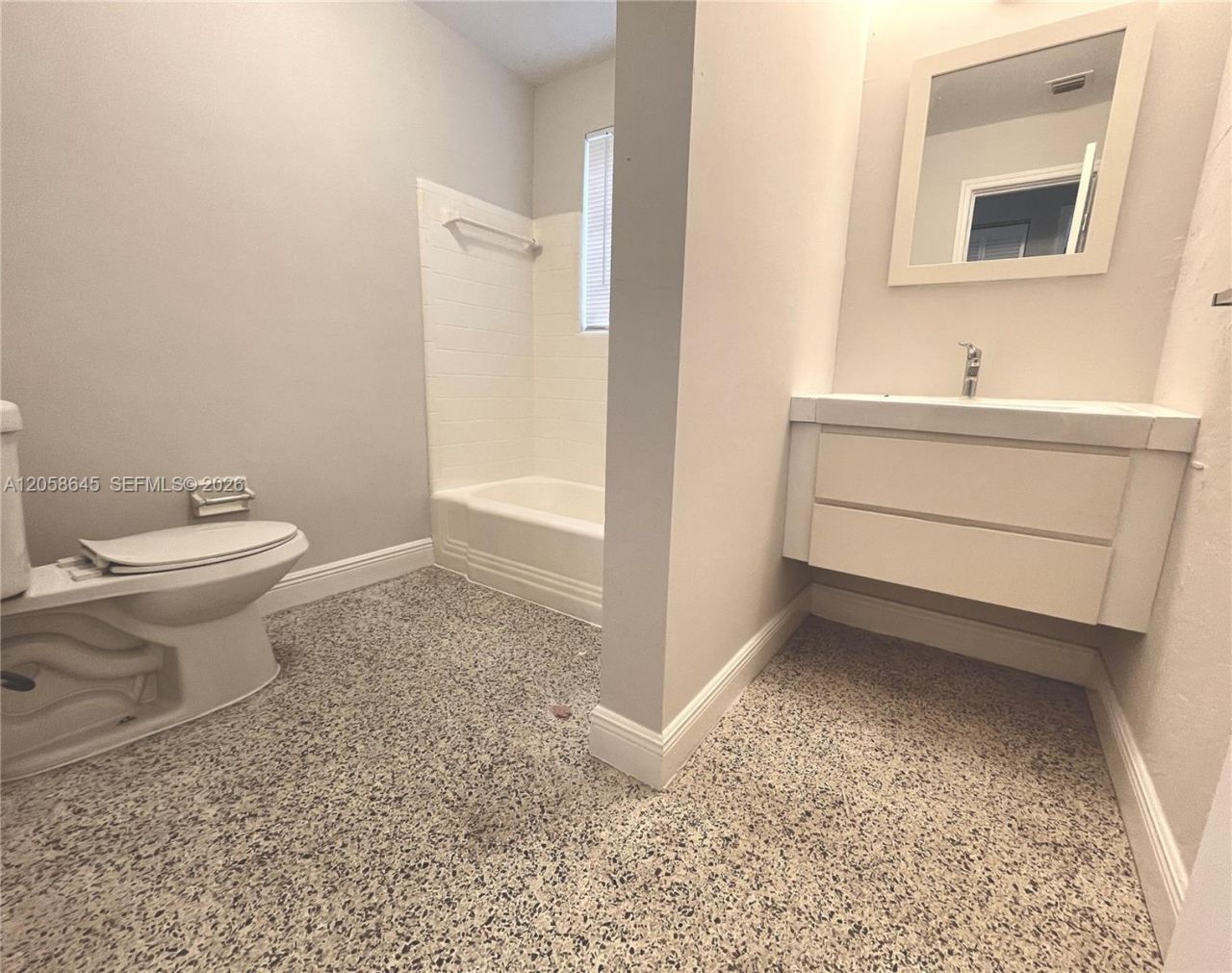 7141 Wilson St , Unit N/A, Hollywood, FL 33024 Photo