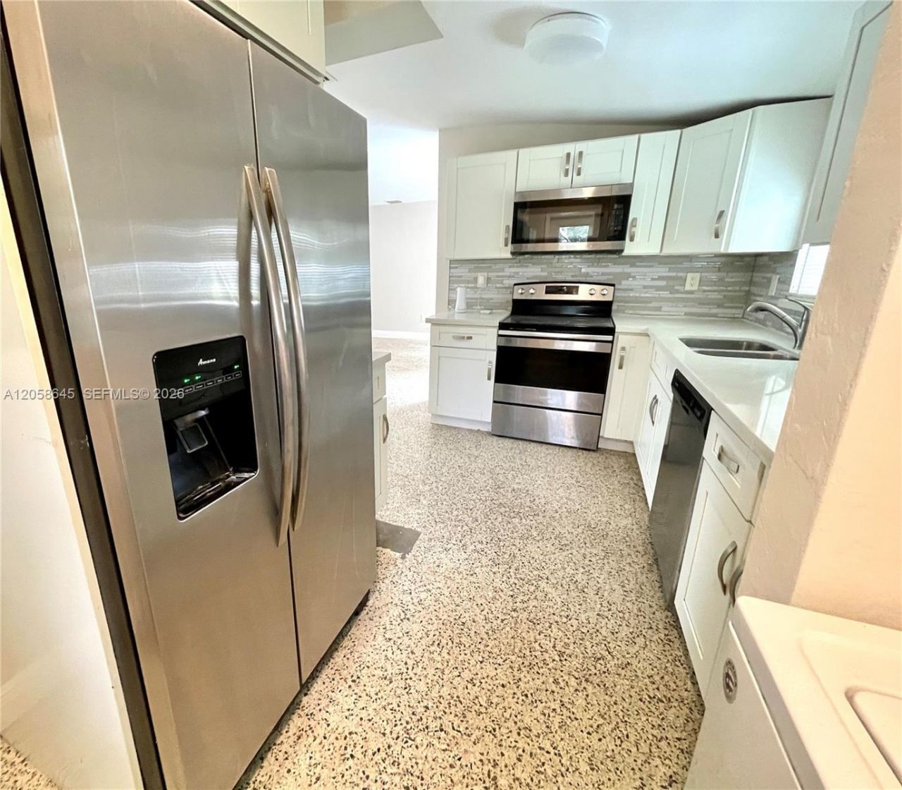 7141 Wilson St , Unit N/A, Hollywood, FL 33024 Photo