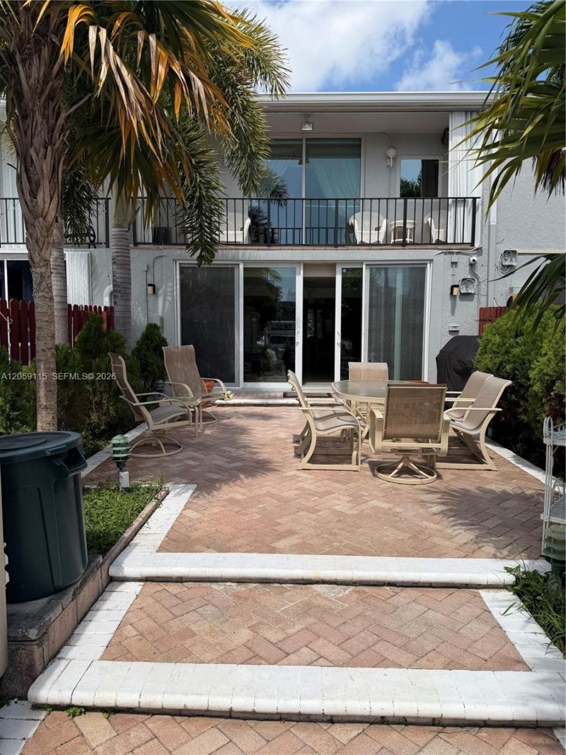 612 NE 25th Ave, Unit 51, Hallandale Beach, FL 33009 Photo