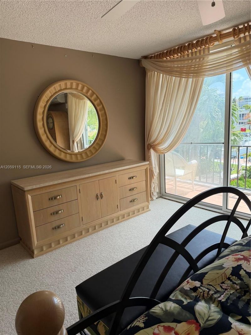 612 NE 25th Ave, Unit 51, Hallandale Beach, FL 33009 Photo