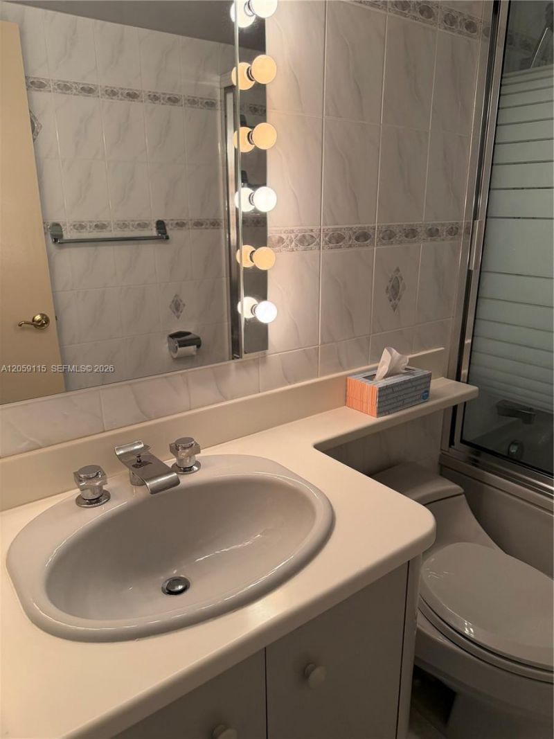 612 NE 25th Ave, Unit 51, Hallandale Beach, FL 33009 Photo