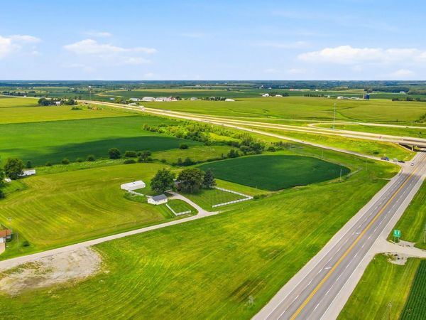 2221 Jewel Avenue, Mount Pleasant, IA 52641