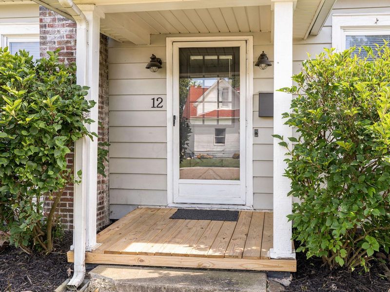 12 Kenyon Street, Mount Vernon, OH 43050 Photo 2