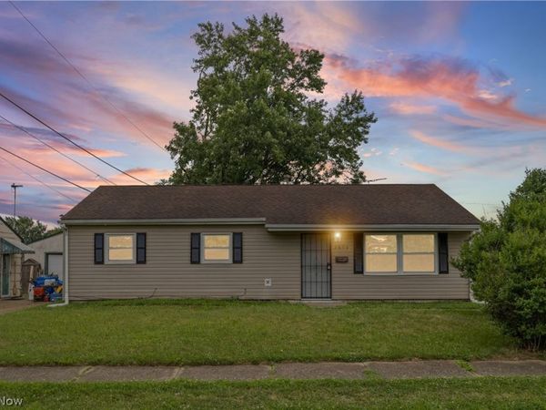 2656 22ND Street NE, Canton, OH 44705