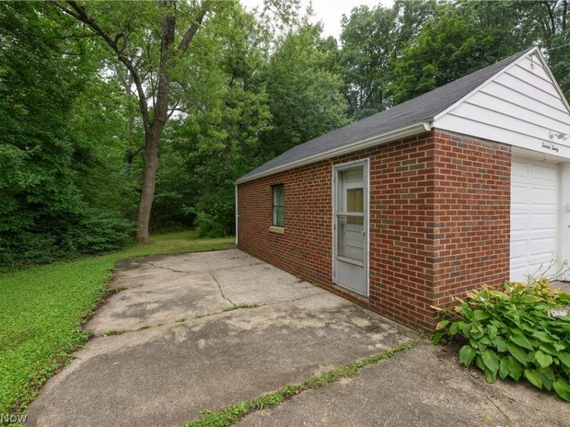 1320 19th Street NE, Canton, OH 44714 Photo 28