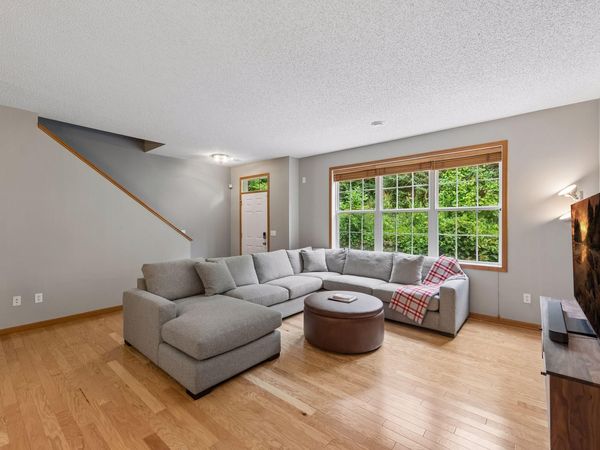 11025 Oak Grove Circle, Unit C, Woodbury, MN 55129