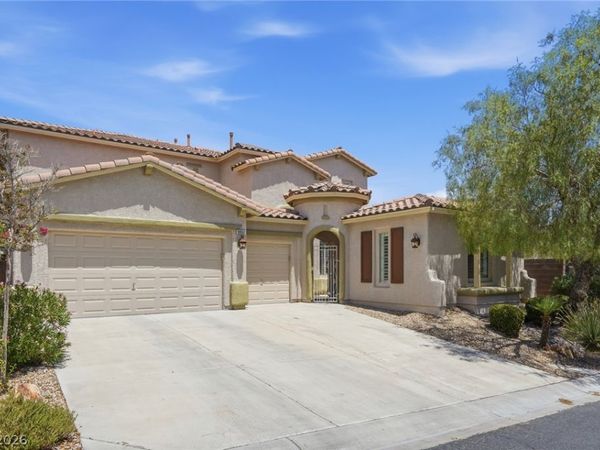 9952 Madison Walk Avenue , Las Vegas, NV 89149