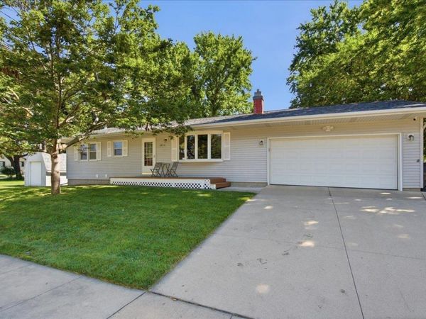 4024 Cardinal Court, Cedar Falls, IA 50613