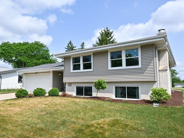 5989 Sugarbush Ln, Greendale, WI 53129