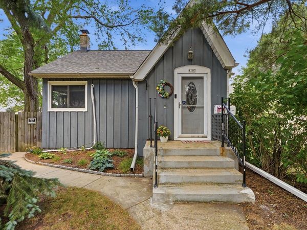 4107 S 2nd St, Milwaukee, WI 53207