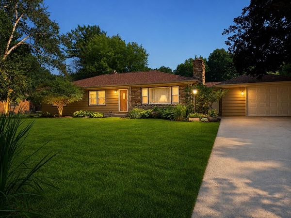 14345 Hyland Dr, Brookfield, WI 53005