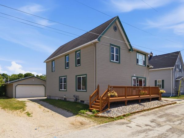 111 S 3rd Ave, Saint Nazianz, WI 54232