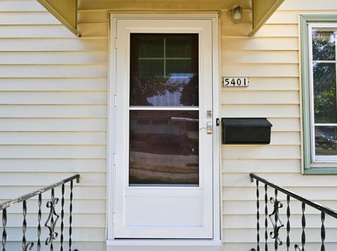 Main Photo