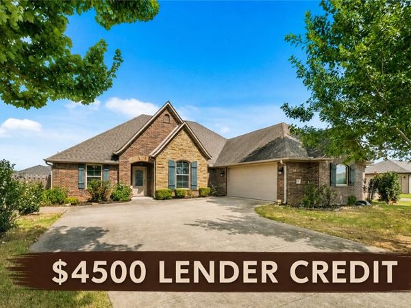 709 SW Barn Valley Road, Bentonville, AR 72712