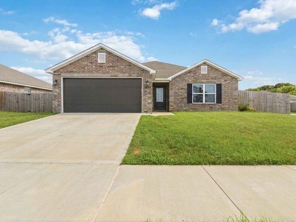 2873 W Obsidian Street, Fayetteville, AR 72704
