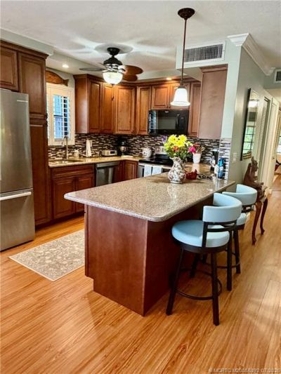 181 SW South River Drive, Unit 107, Stuart, FL 34997 Photo
