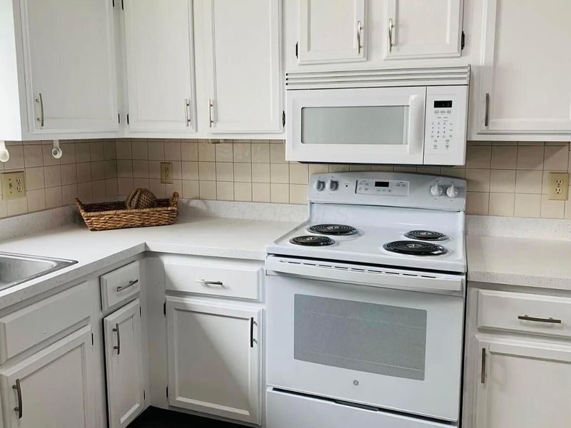 3114 Strathaven Court , Dublin, OH 43017 Photo 6