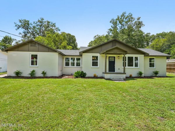 5834 HYDE GROVE Avenue, Jacksonville, FL 32210