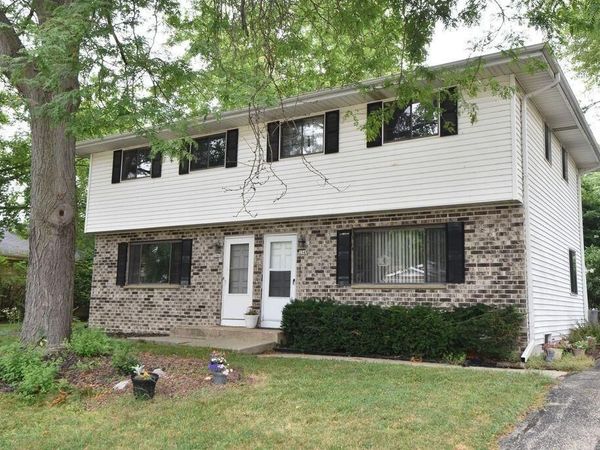 3547 Oakwood DRIVE, Unit 3549, Racine, WI 53406